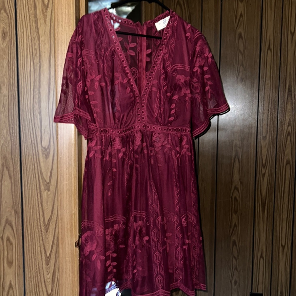 Medium Maroon Lace Dress